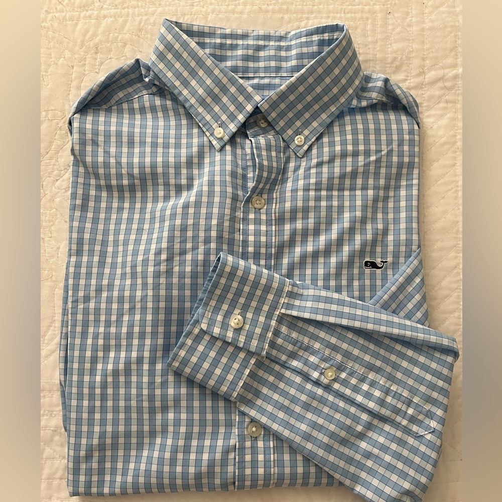 Vineyard Vines Men’s Performance Classic Fit Blue Whale Button Down Shirt Size M